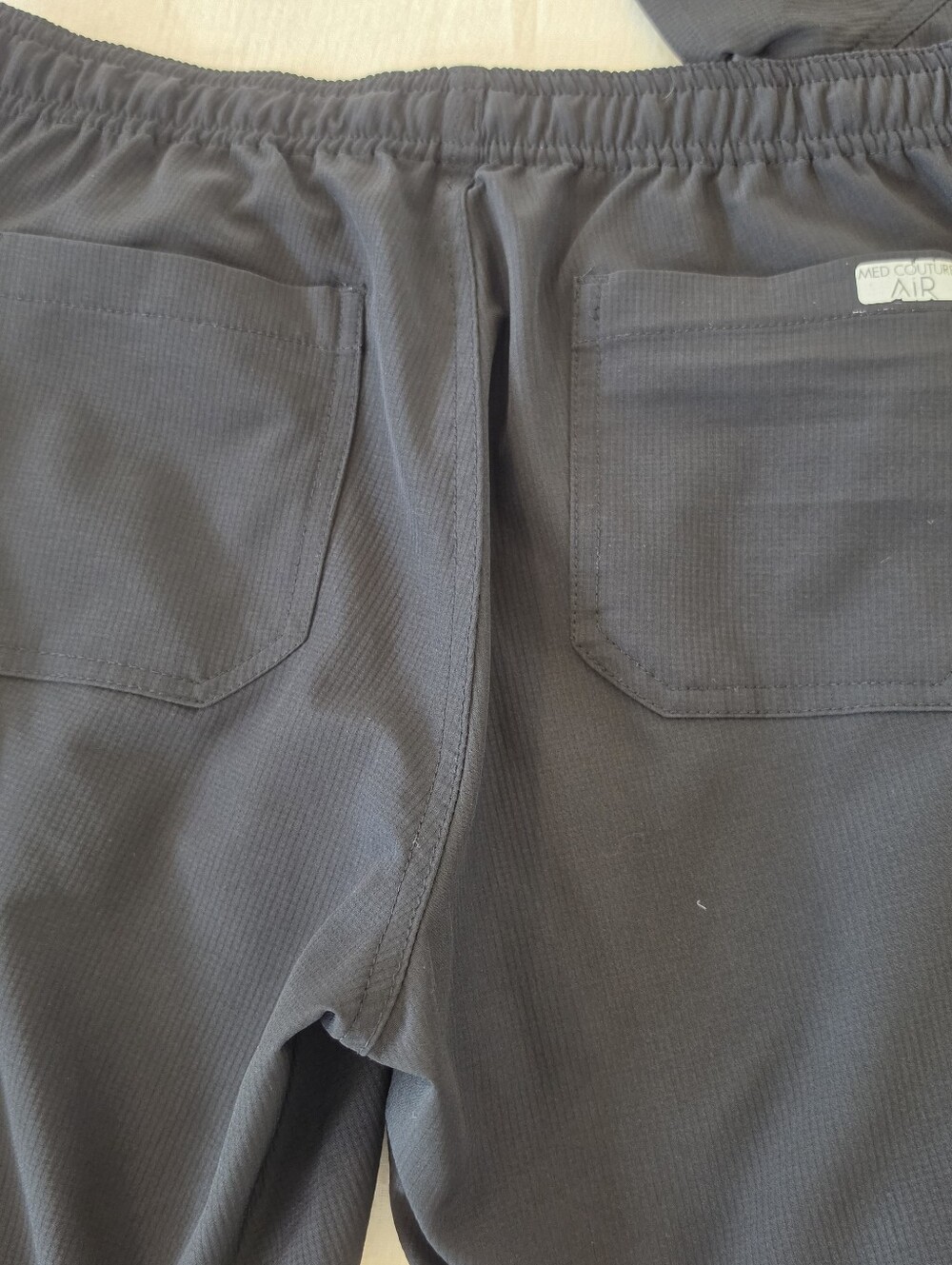 MED COUTURE AIR Scrub Set in Black with Lime Accents SMALL - Picture 8 of 10